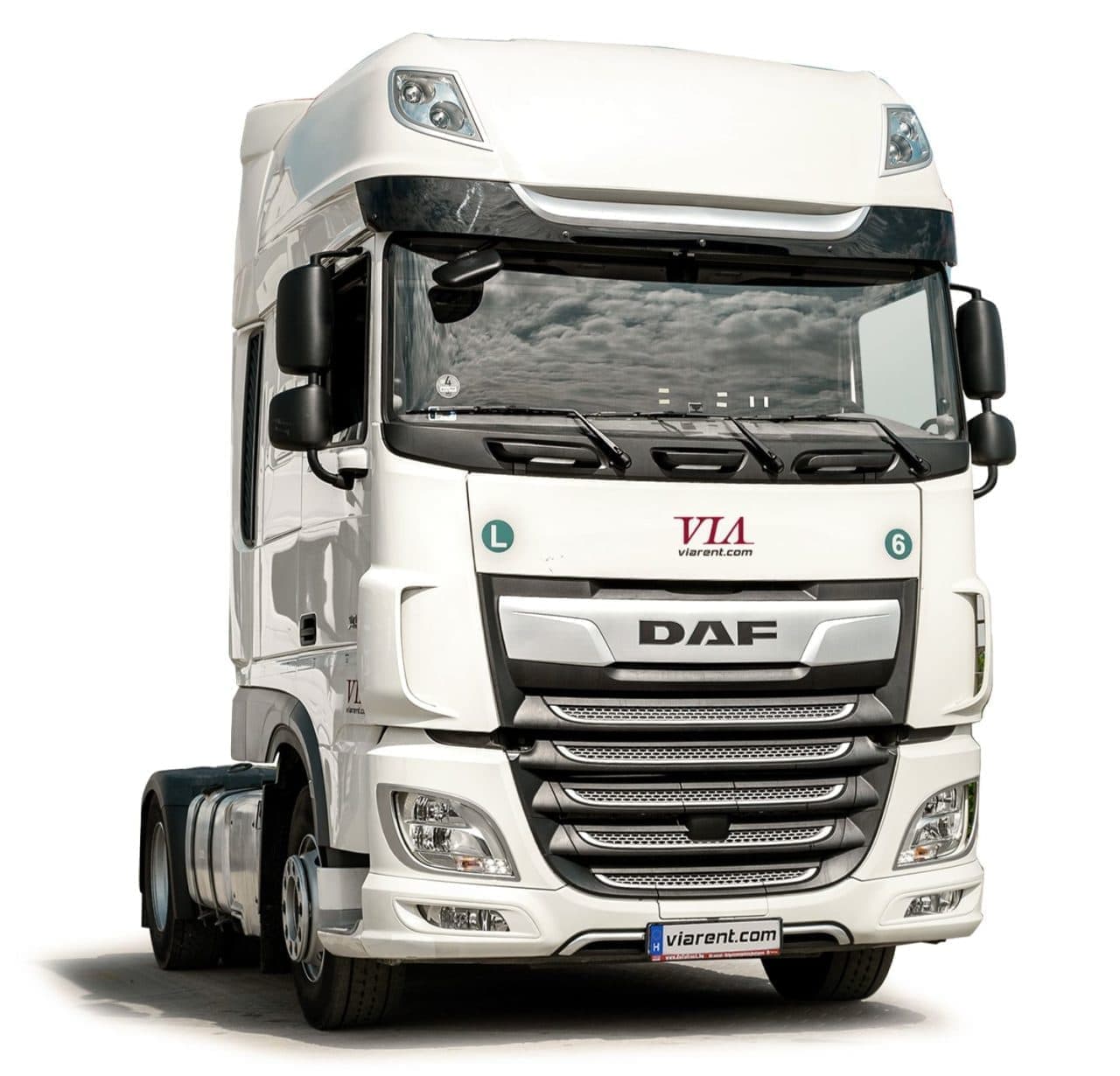 DAF XF 480 standard-coupling tractor - Viarent Hungary